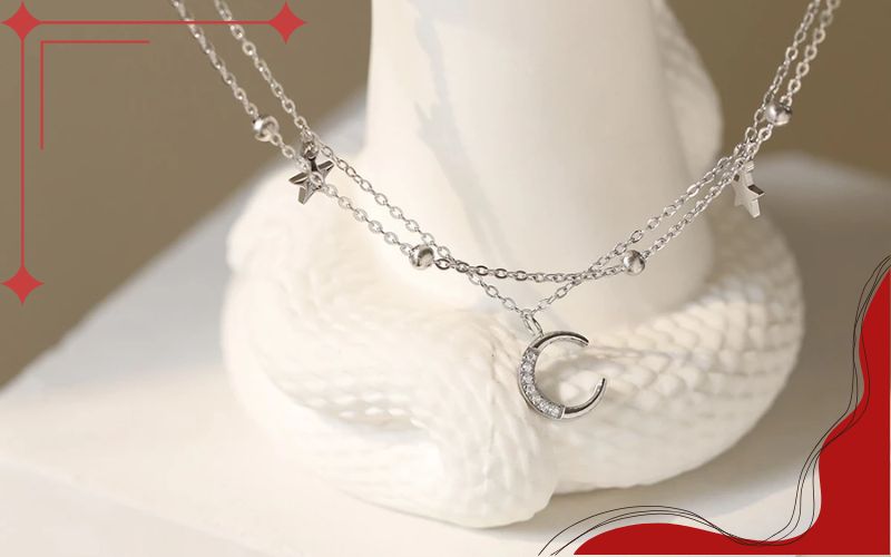 Mẫu lắc chân đẹp phối nhiều lớp cá tính