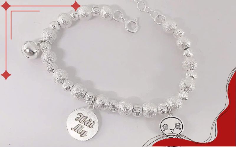 Lắc chân bạc cho bé từ thương hiệu uy tín, bảo đảm chất lượng rõ ràng.